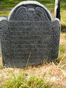 Bethia Bozworth gravestone, carver unknown, in the North Burial Ground in Providence (Robert A. Geake)